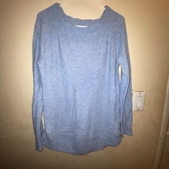 Women's Knitted Sweater - Picture 6 of 8